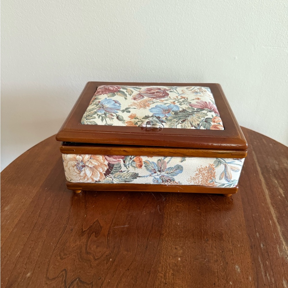Vintage Wood Jewelry Box With Floral Fabric Cottagecore